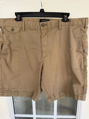 Banana republic mens Khaki Cotton Chino Shorts Sz 38 preppy 9” inseam